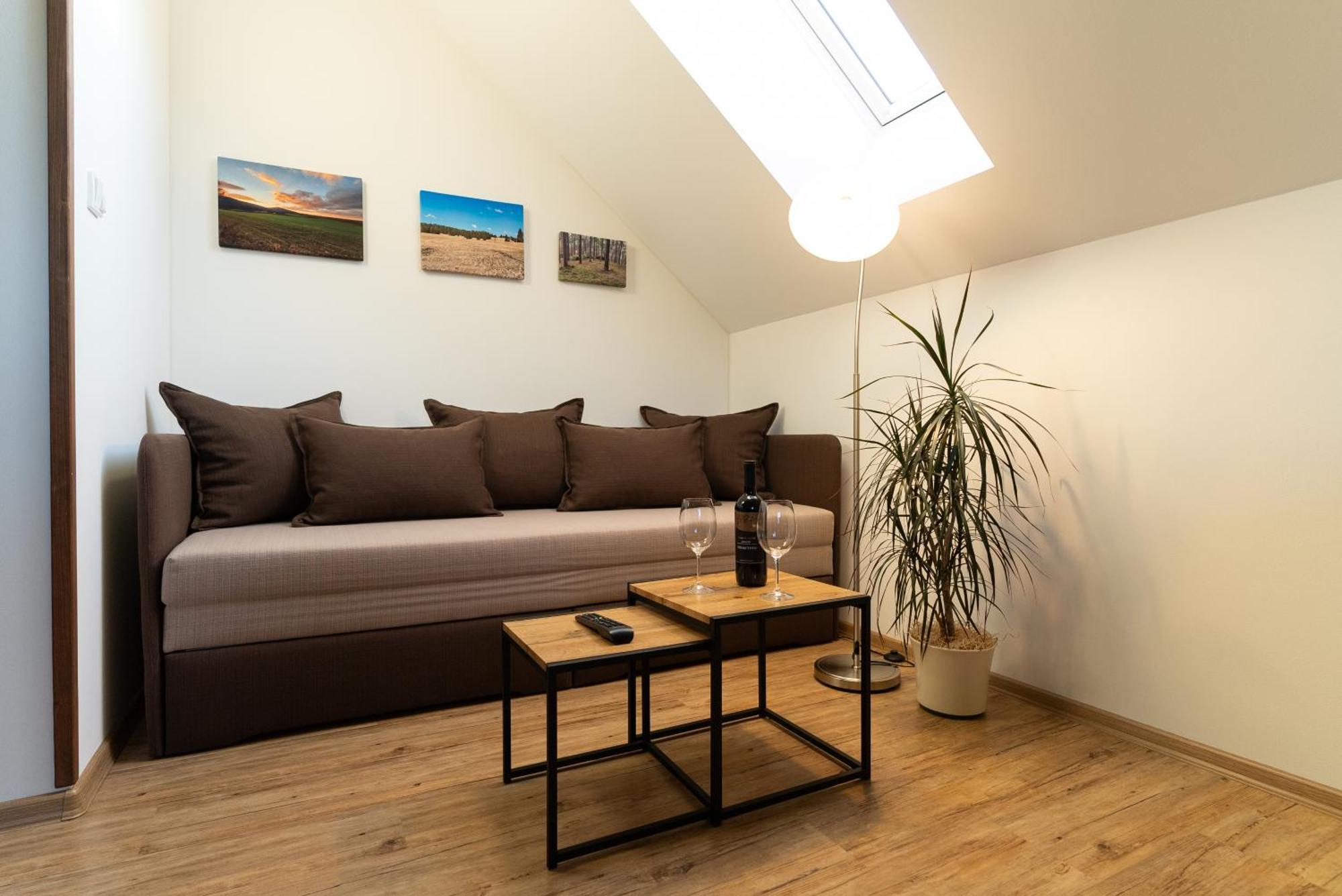 Apartmany Kohoutek A Slepicka V Novohradskych Horach Nové Hrady Extérieur photo